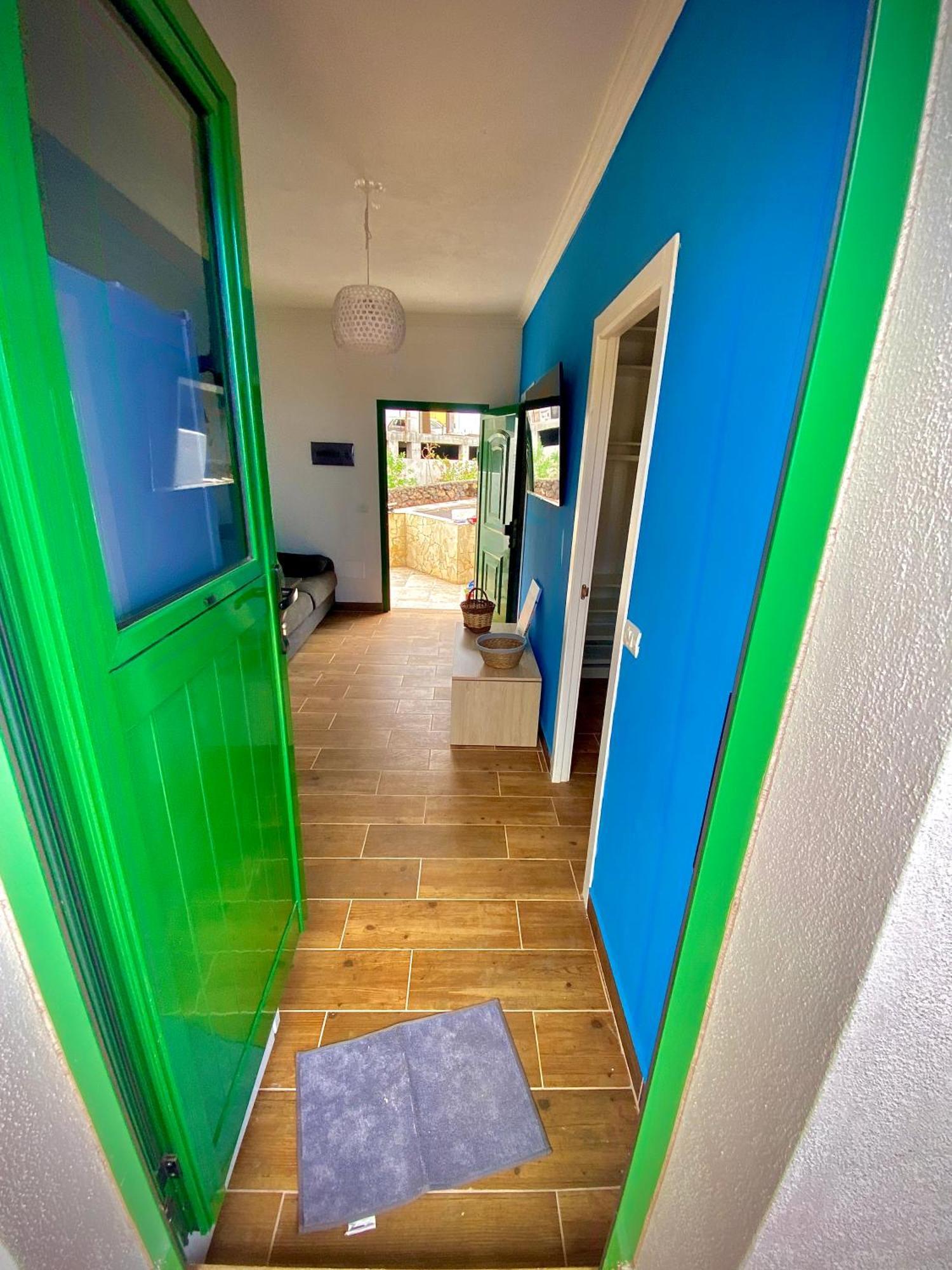 Apkanariooo Apartment